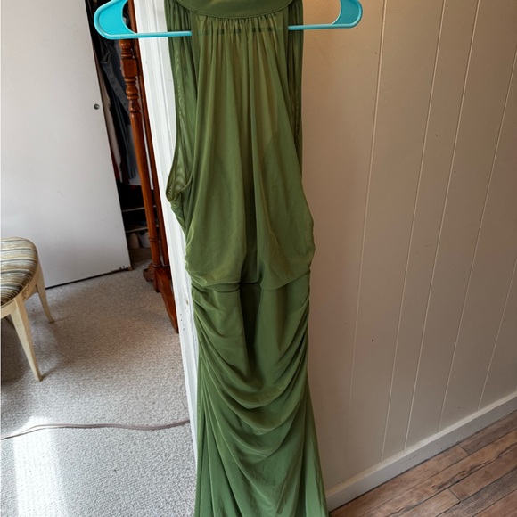 Abercrombie & Fitch Dresses & Skirts - NWT Never Worn Abercrombie & Fitch Green Backless Dress